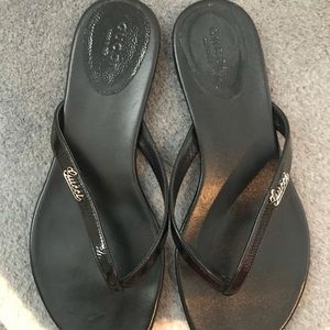 Gucci Black Leather Flip Flop